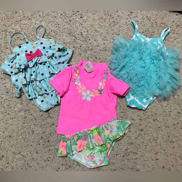 3 baby girl swimsuits - Picture 1 of 2